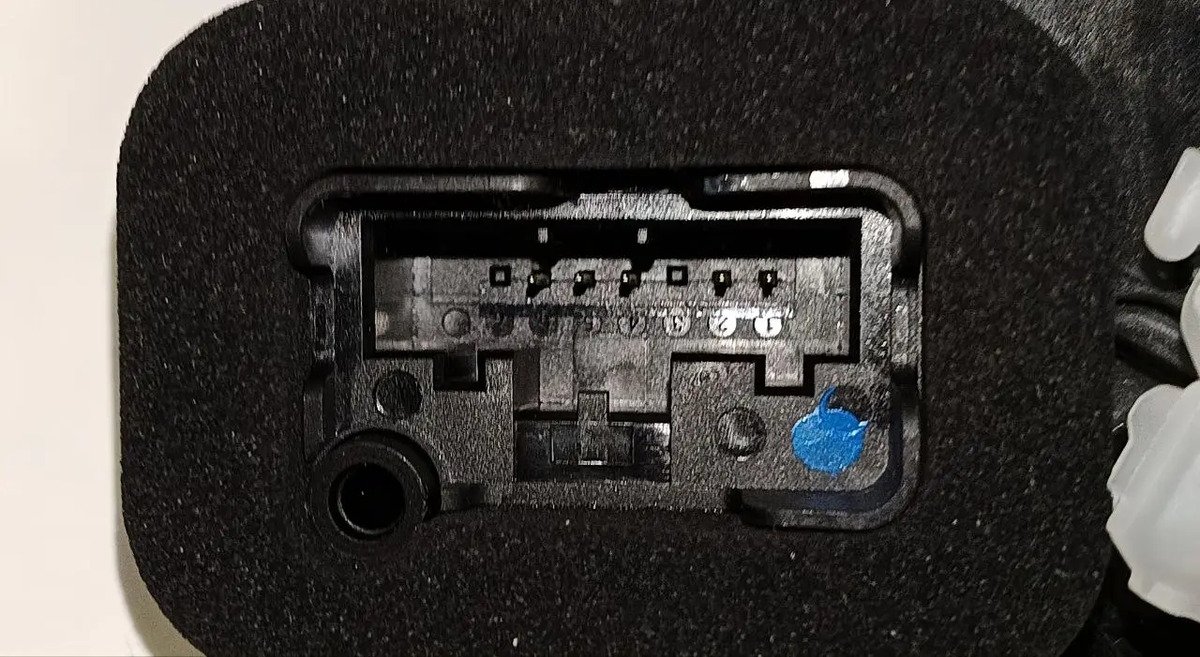 Cerradura Puerta Trasera Der Taos 21-27 Original 2gj839016 - Imagen 6